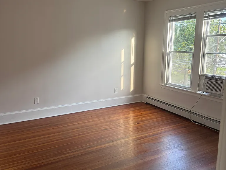 1449 Corbin Ave #3 — Photo 6
