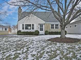 2070 Kentwell Rd, Columbus, OH 43221