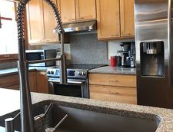 Large sink, Barre granite
