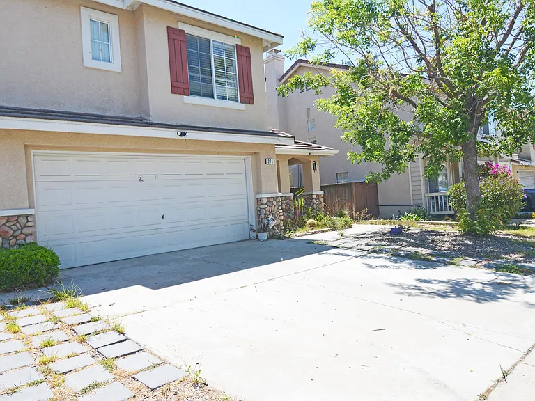 274 Settlers Rd — Photo 3