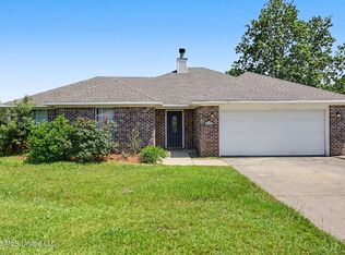 10165 Melody Ln, Biloxi, MS 39532