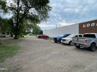 511 N 4th St, Bismarck, ND 58501
