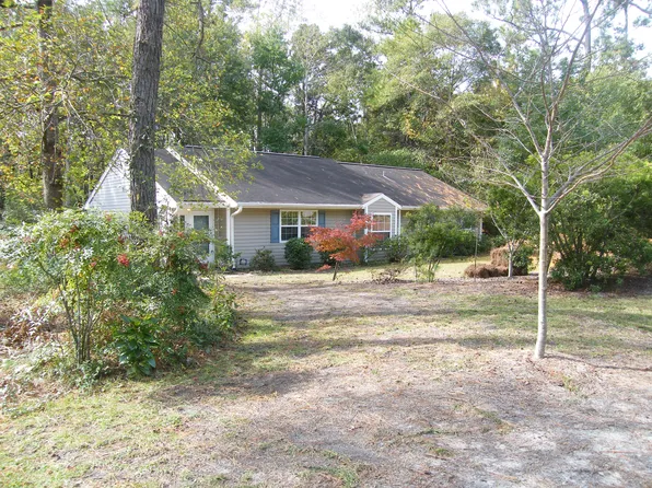 5426 Eastwind Rd, Wilmington, NC 28403