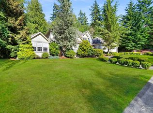 4711 Hickory Dr, Anacortes, WA