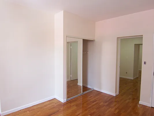 Rented by Site Realty Services | media 5