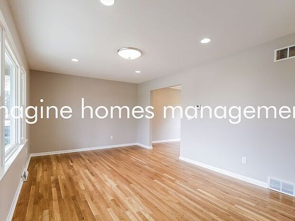 4th image of 10681 Turfwood Ct