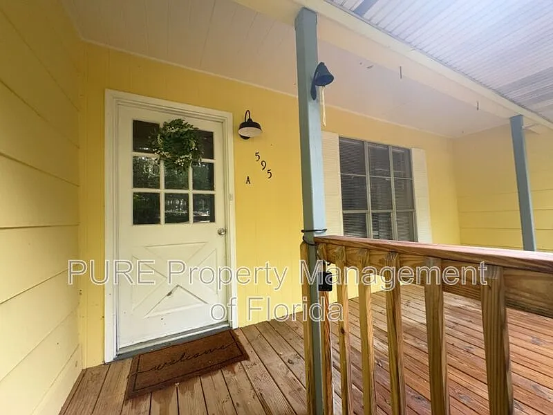 3 bed, 1.0 bath, $1,445 — Photo 2