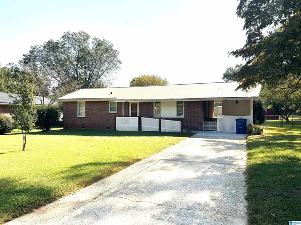 324 Brookwood Dr, Anniston, AL 36206