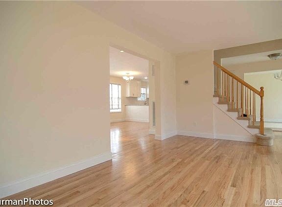 2nd image of 29 Kensington Way