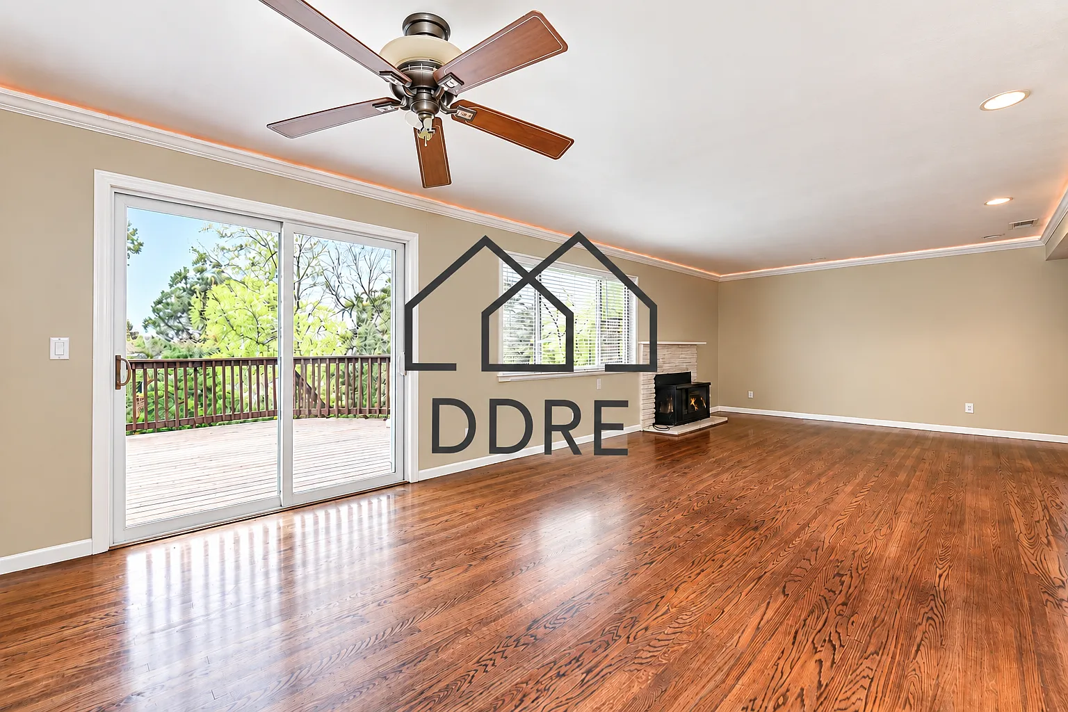 3 bed, 1720 sqft, $3,195 — Photo 1