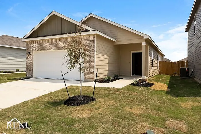 3 bed, 2.0 bath, 1412 sqft, $1,760 — Photo 2