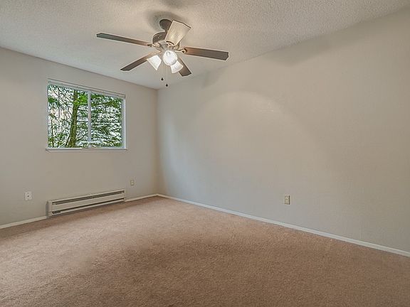 3rd image of 1518 Foxfire Dr SE