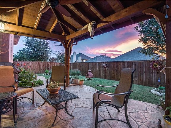 5th image of 3109 Barkwood Dr