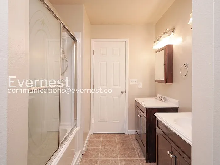 8823 Holly Dr #E206 — Photo 10