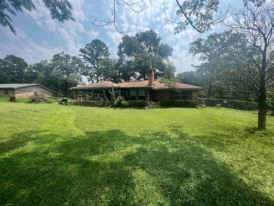 1st image of 6850 Parkwood Dr