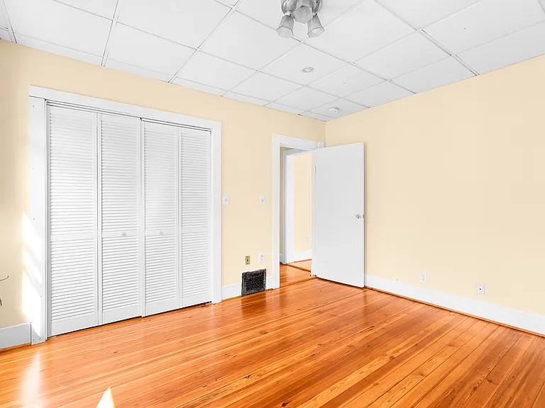 15 Oakland Ave #3 — Photo 9