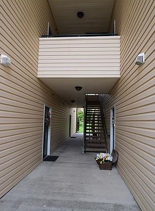 2nd image of 9410 Links Ln APT G