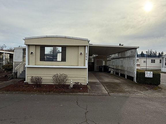 4th image of 5335 Main St Spc 244