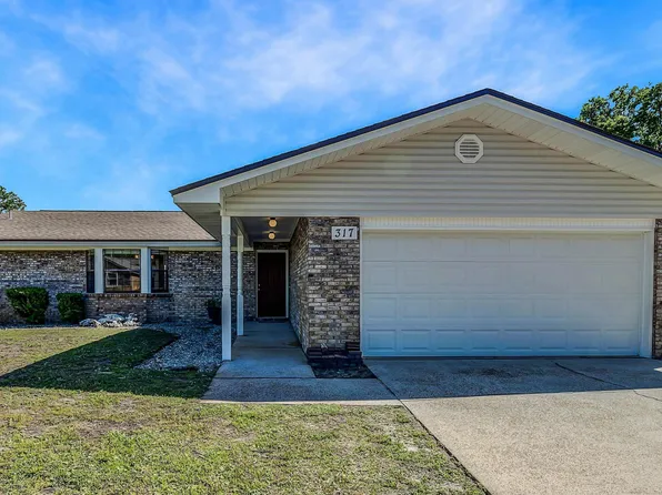 317 Fan Palm Pl, Panama City Beach, FL 32408