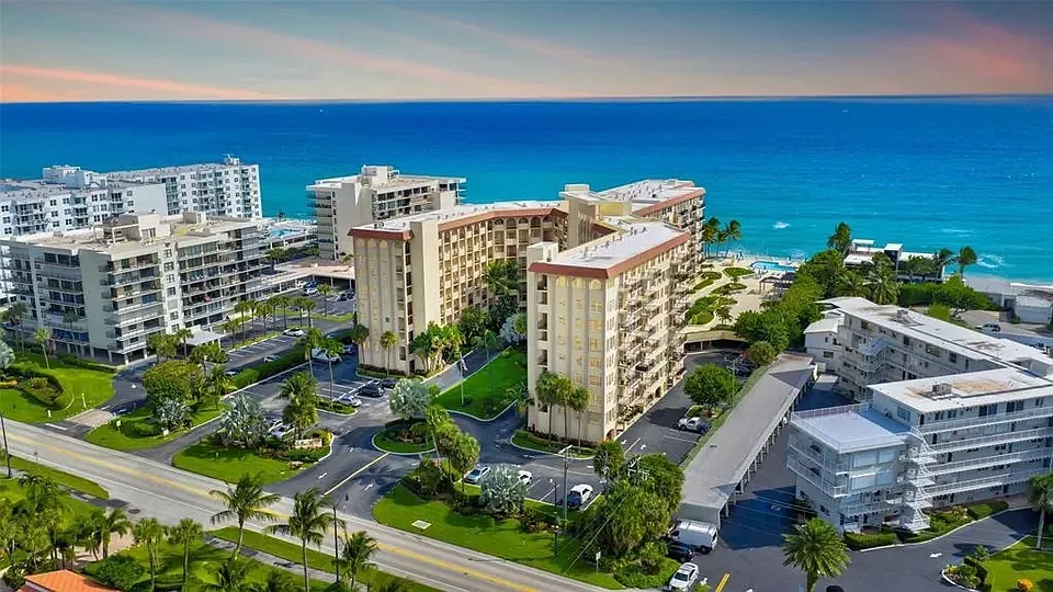 3475 S Ocean Blvd #201