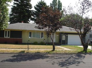 210 Hill Ave S, Park River, ND 58270