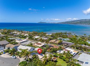 252 Lumahai Pl, Honolulu, HI 96825