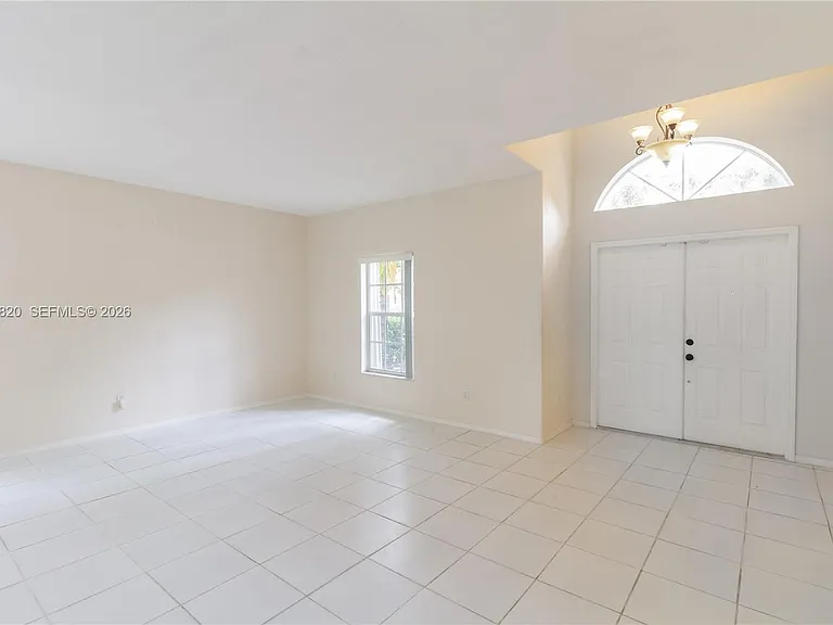 1473 SW 158th Ave — Photo 7
