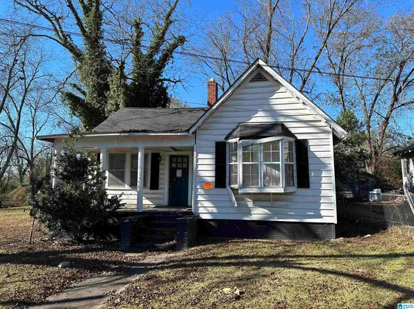 919 Holly St, Gadsden, AL 35901