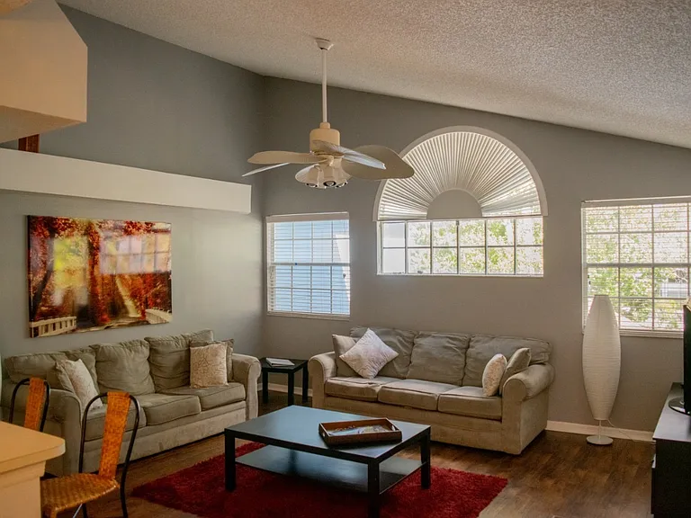 2723 N Poinciana Blvd — Photo 1