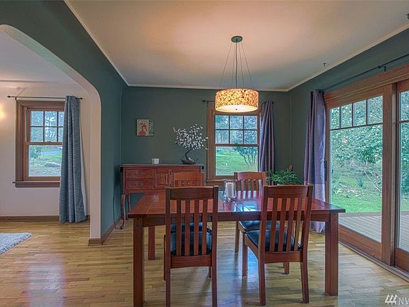 4th image of 1223 Quince St NE