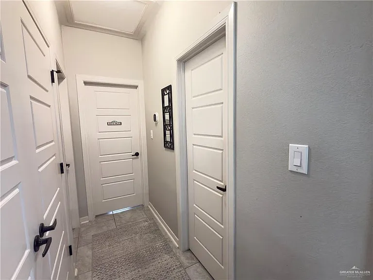 3304 Harvard Ave — Photo 11