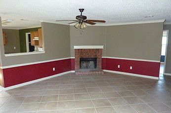 3rd image of 5801 Glenshee Dr