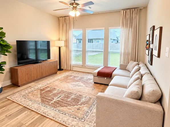 2624 Fox River Dr, Temple, TX 76502