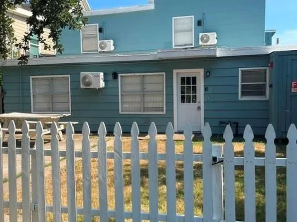 1516 Avenue K #C, Galveston, TX 77550