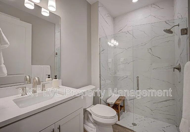 16112 Lakeland Dr — Photo 21