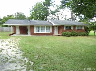 1400 Old Fairground Rd, Willow Spring, NC 27592