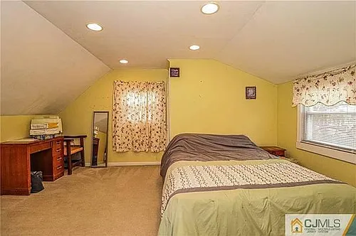 (Undisclosed Address) Photo 1