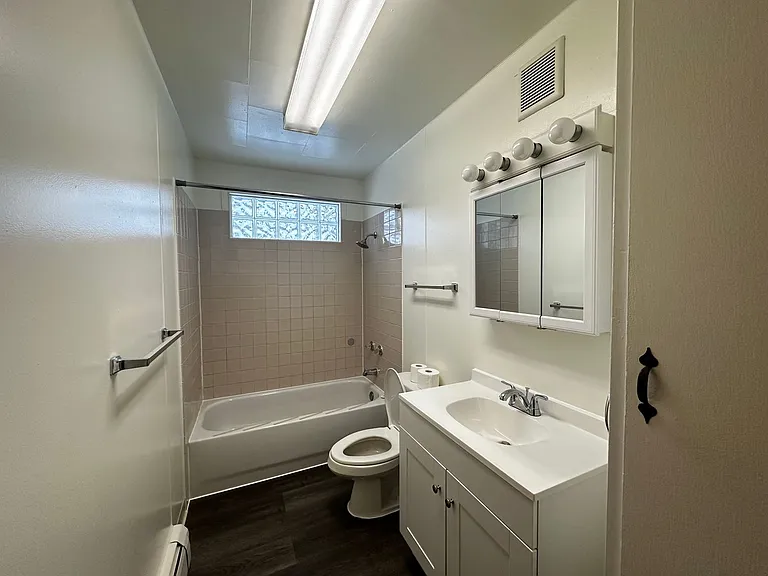 94 Farewell Ave — Photo 13