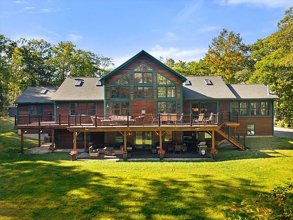 3rd image of 363 Kennebec Road