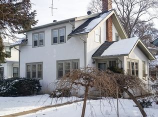 601 Cedar Lake Rd S, Minneapolis, MN 55405