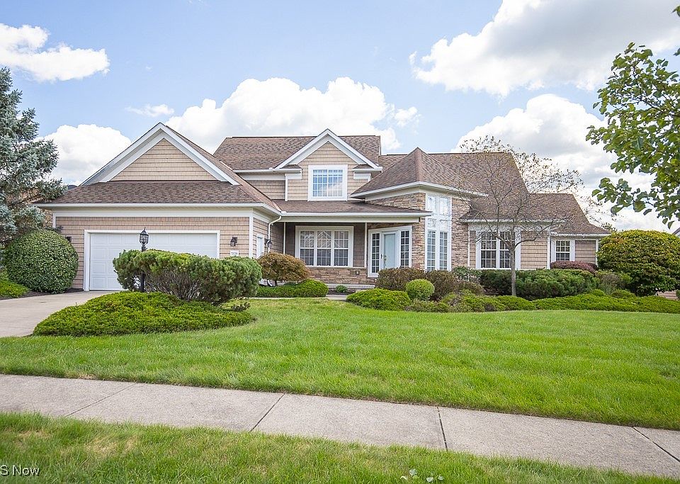 1st image of 7239 Annadale Dr