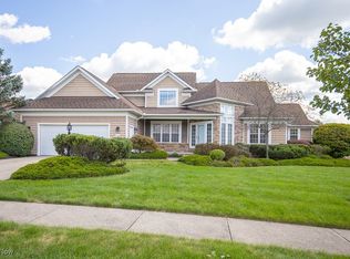 7239 Annadale Dr, Solon, OH 44139