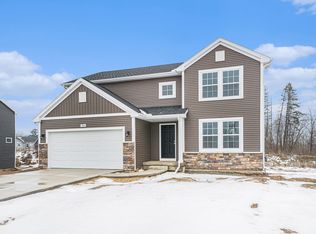 5601 Paxton Ct, Portage, MI 49024