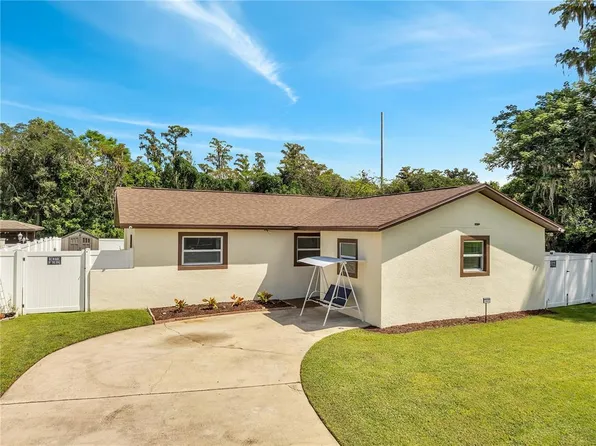 8445 Quisqualis Dr, Orlando, FL 32822