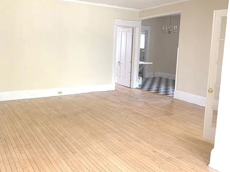 The Mansion — Photo 4