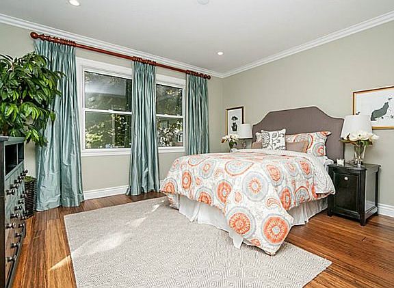 5th image of 306 Lexington Way