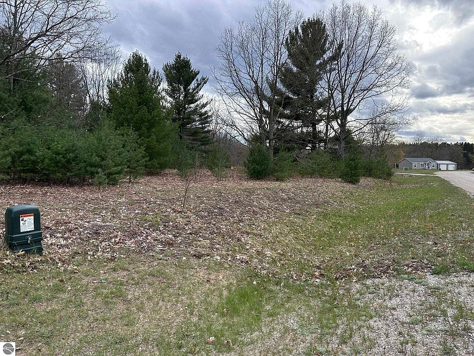 1st image of 11797 Country Acres Dr