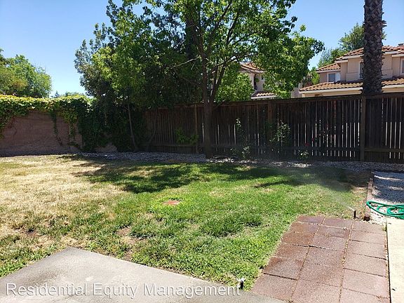 4th image of 2700 San Marcos Ct