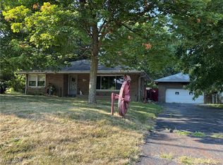 156 W Pidgeon Rd, Salem, OH 44460