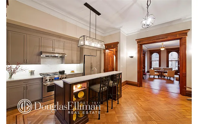 Sold by Douglas Elliman | media 4